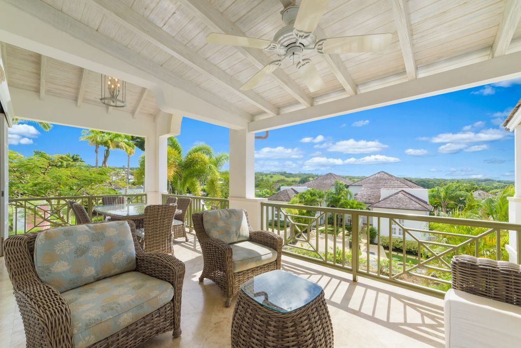 Property photo 1 of 33