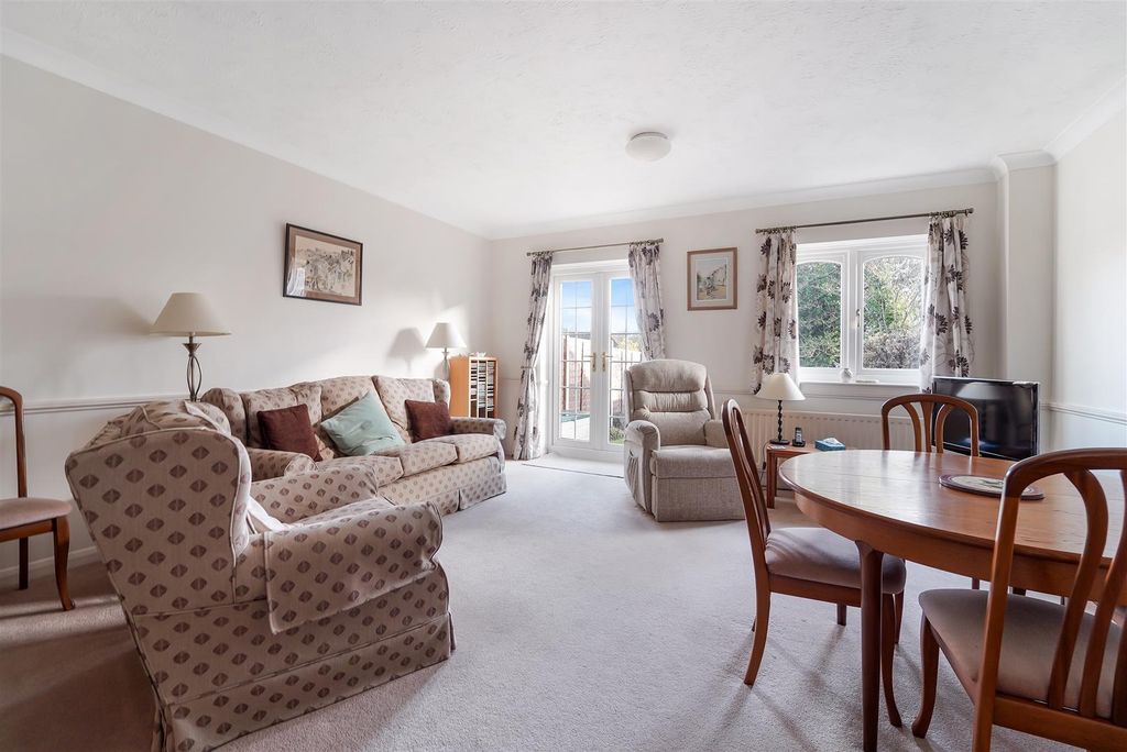 Property photo 2 of 16 Lower Sawley Wood (10).Jpg