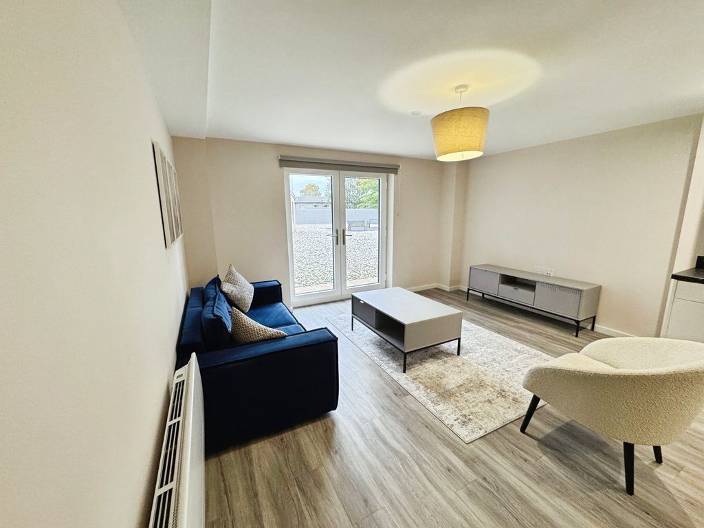 Property photo 1 of 10 Picture No. 21