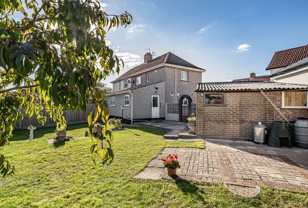 Property photo 1 of 19 1358006-5-68d55Ef...