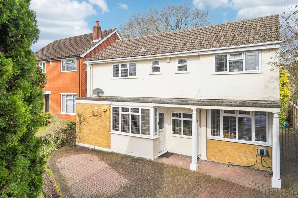 Property photo 1 of 21