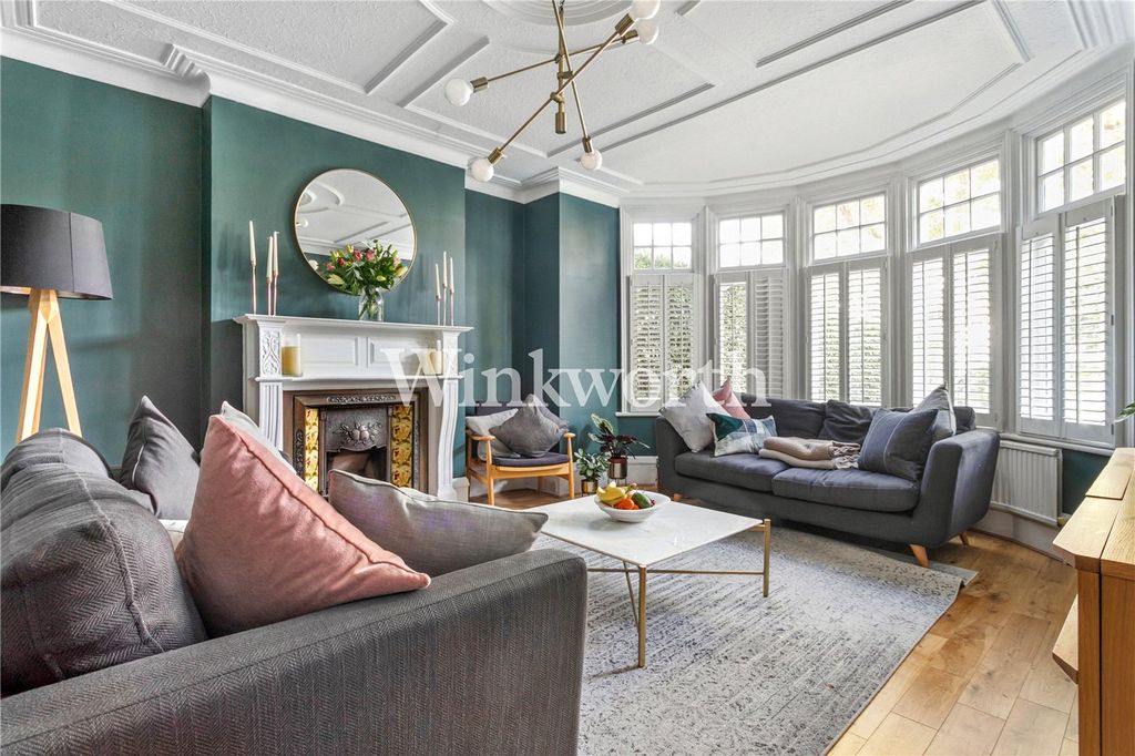 Property photo 1 of 23 Picture No. 01