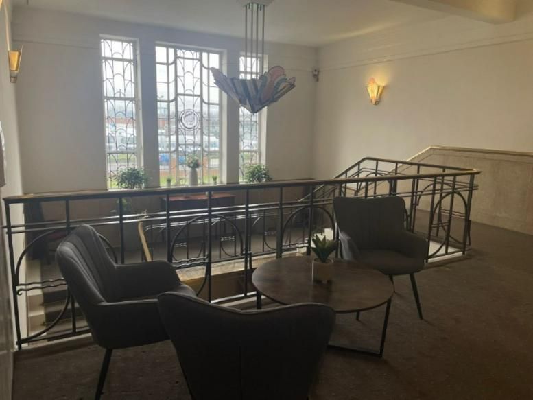 Property photo 3 of 6