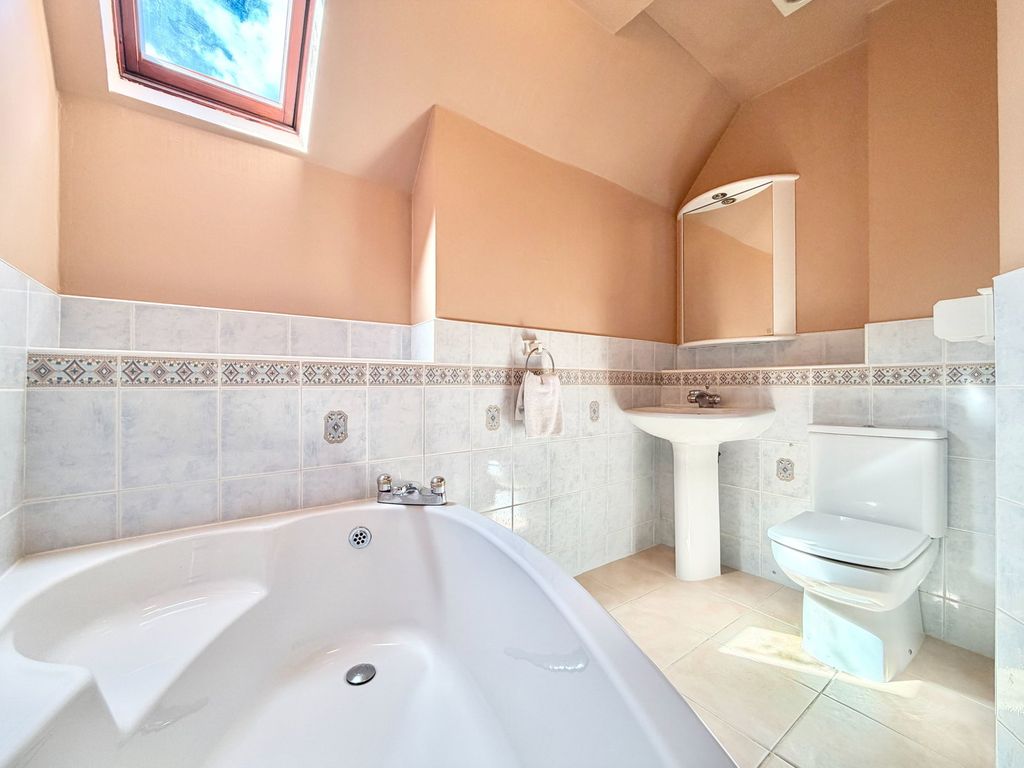 Additional image 28 of 4 bed detached house for saleLaxdale Drive, Denny FK6
