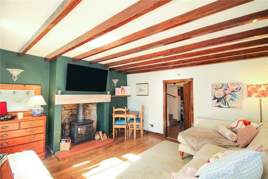 Property photo 2 of 8 Picture No. 18