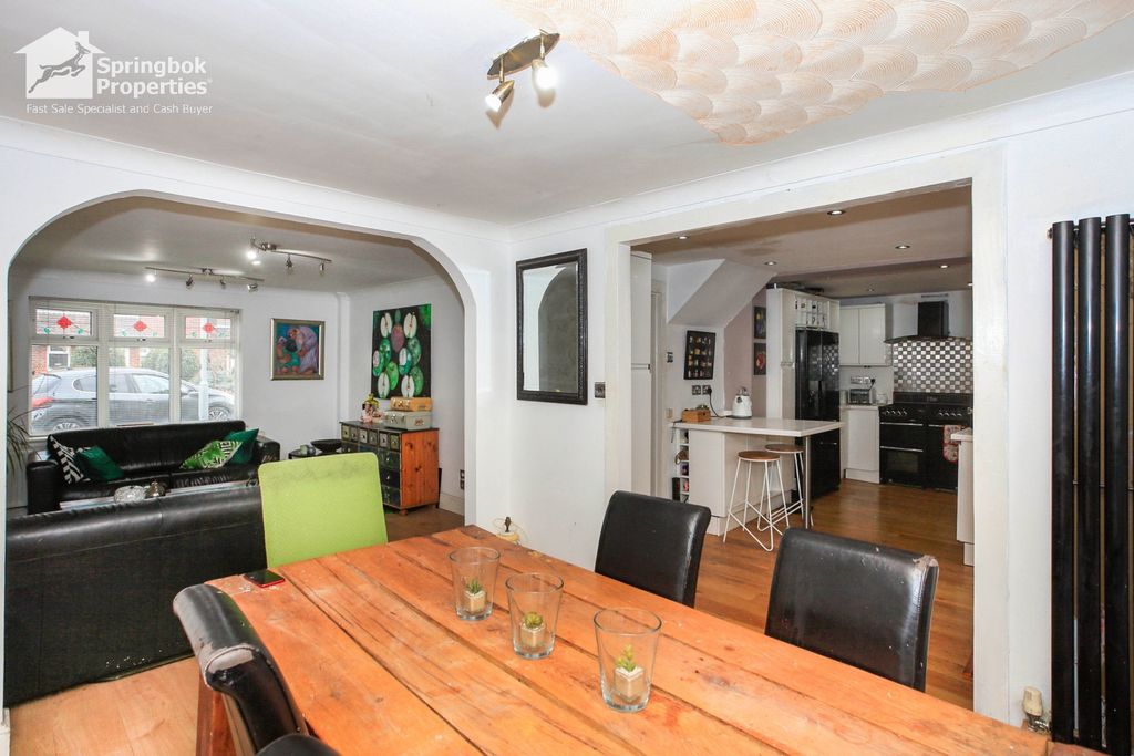 Property photo 3 of 15 Image 3