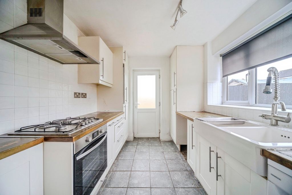 Property photo 2 of 19 Pbox-Img.Jpg