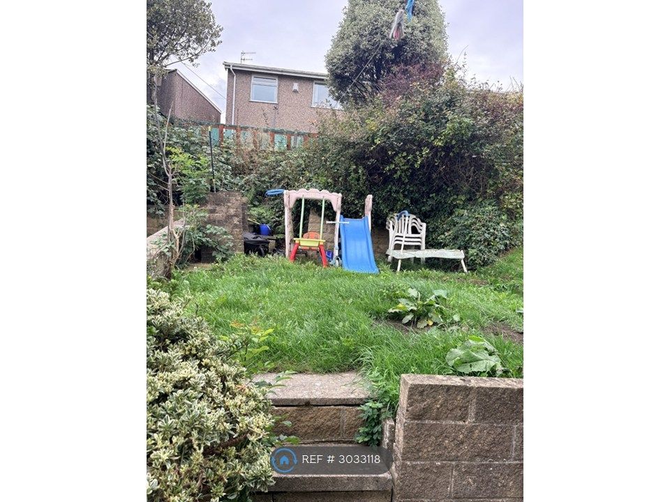 Property photo 3 of 9