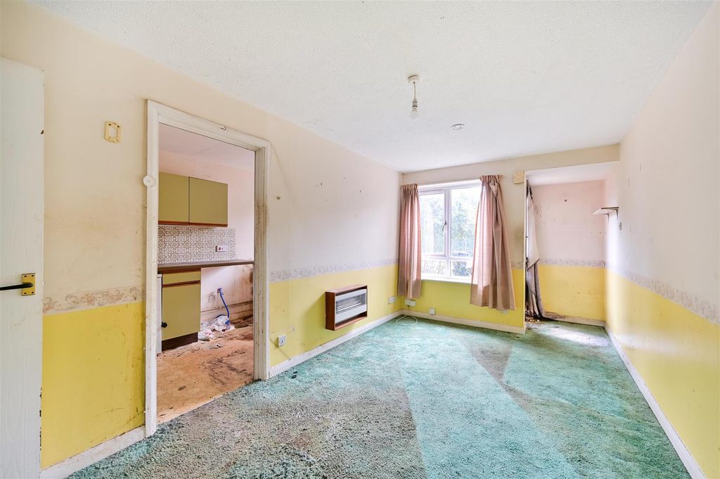 Property photo 2 of 5