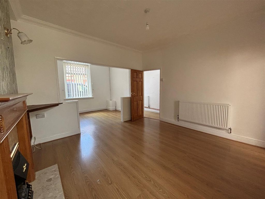 Property photo 3 of 14 9.Jpg