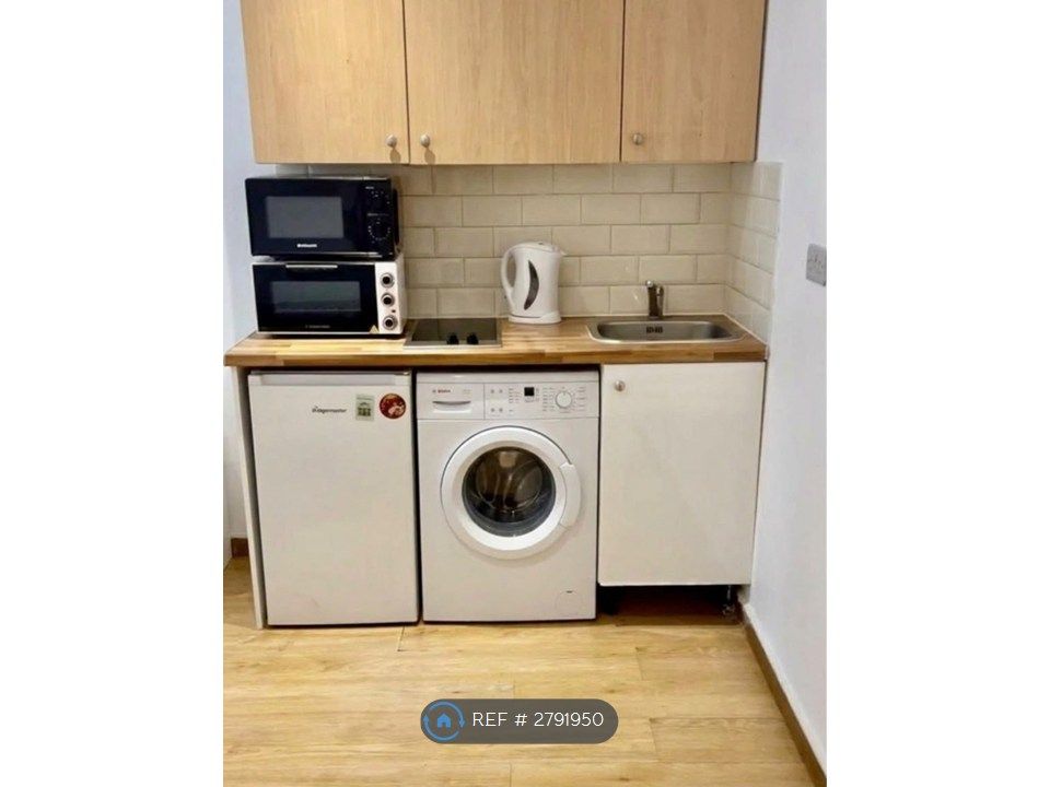 Property photo 2 of 3