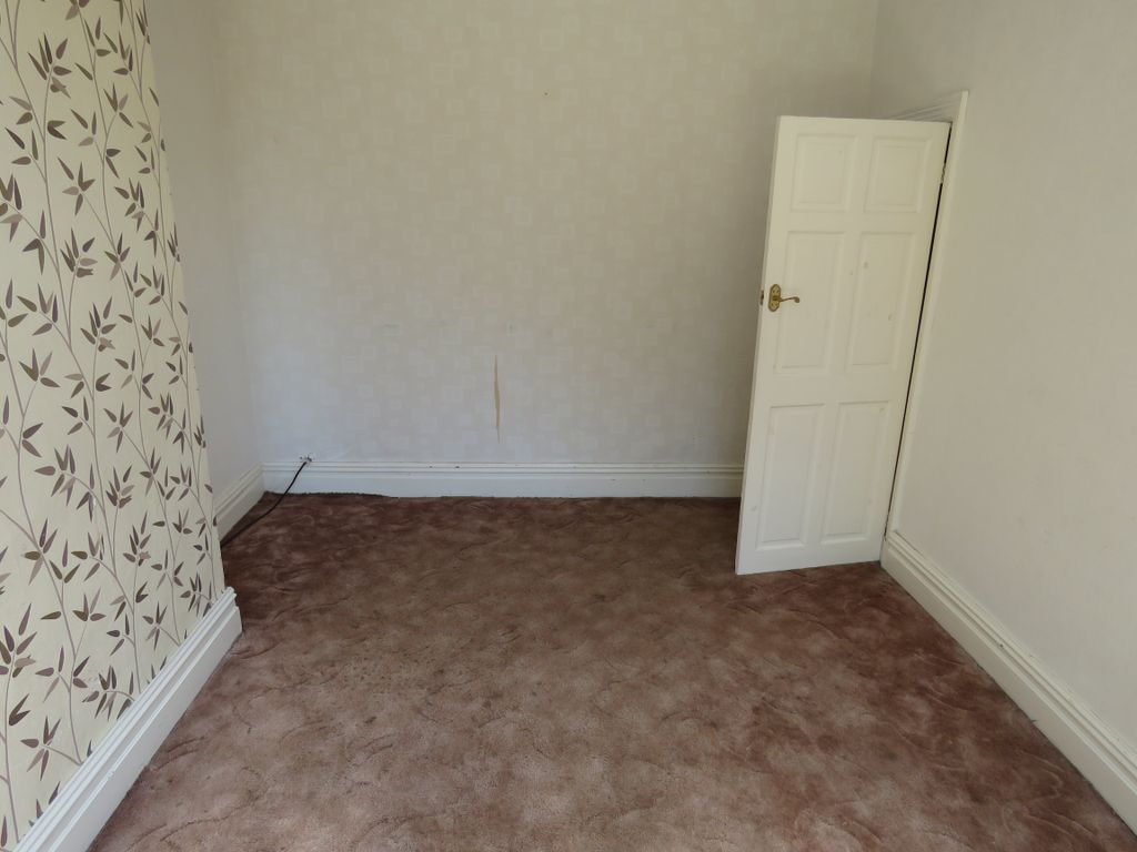 Property photo 2 of 8 2018-07-10 13