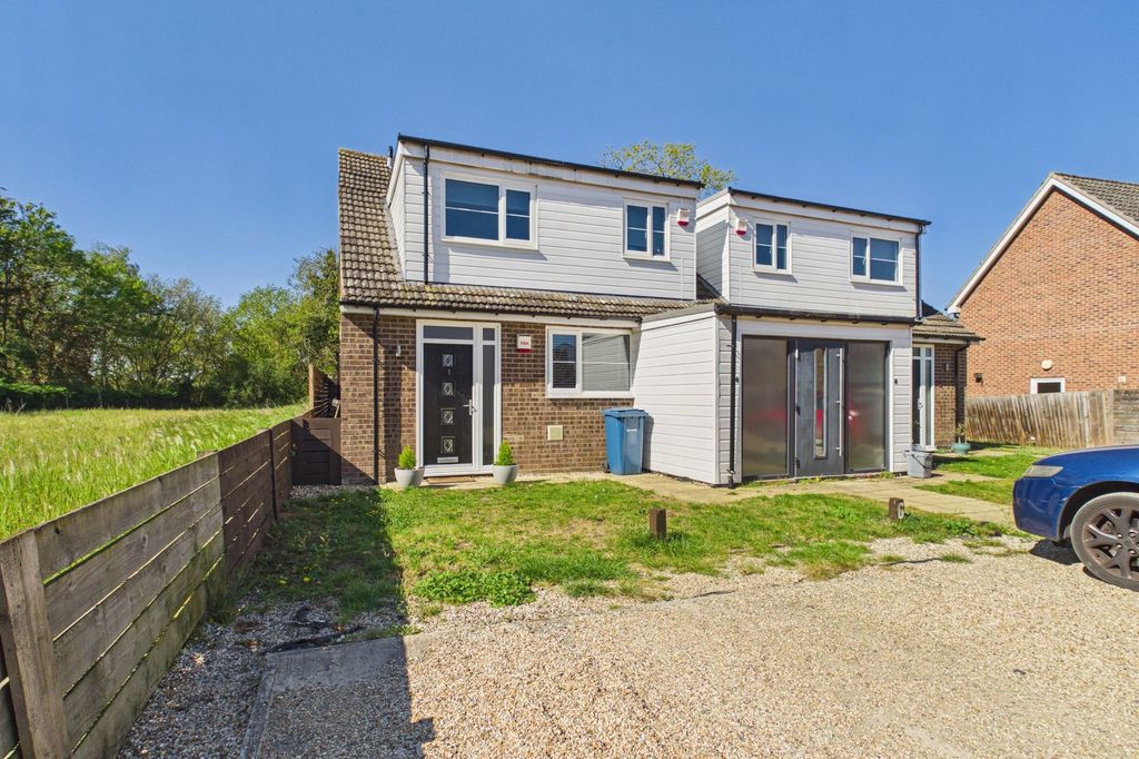 Property photo 1 of 7