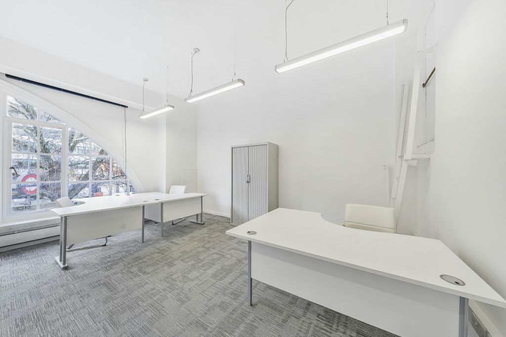 Property photo 2 of 8 1219979 3.Jpg