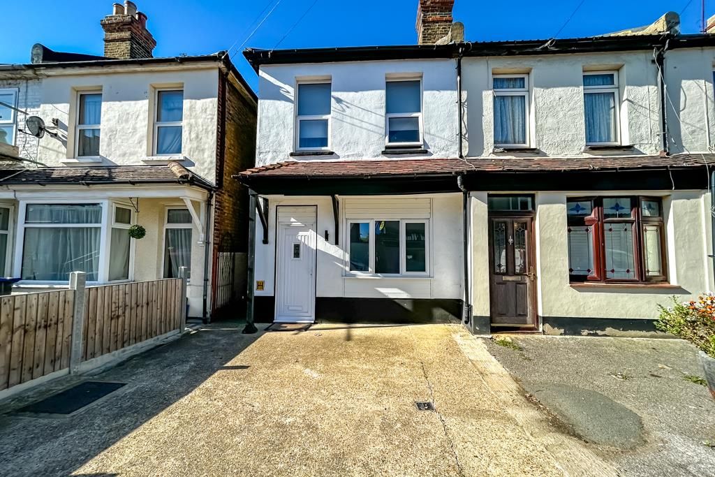 Property photo 1 of 9 Front