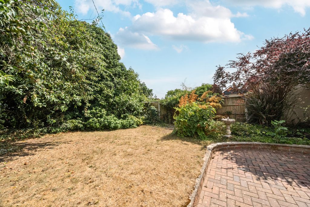 Property photo 3 of 19