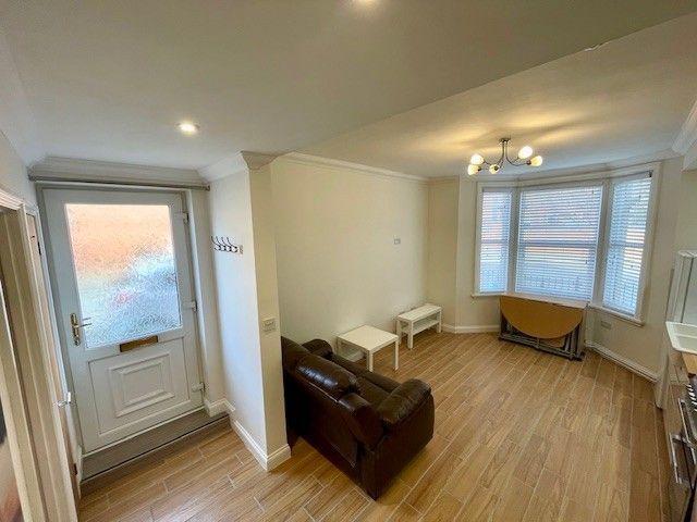 Property photo 3 of 14 Balcony