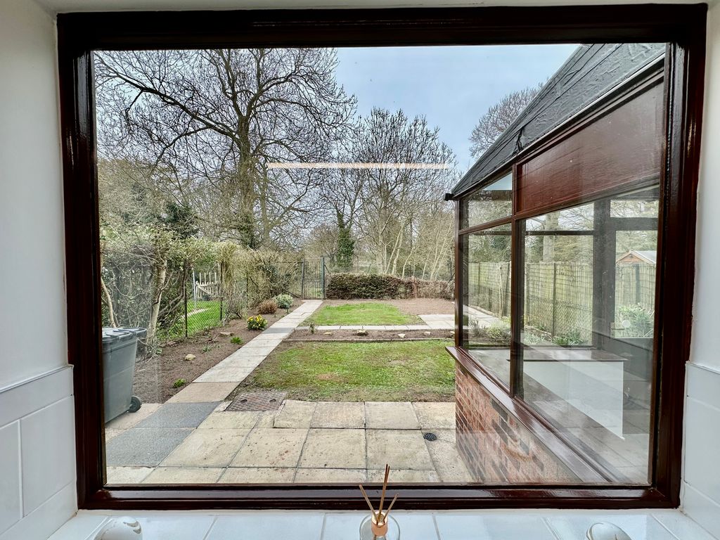 Property photo 2 of 37 Img_1872