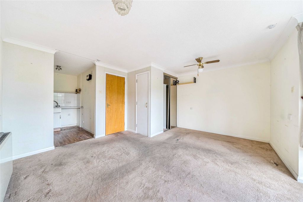 Property photo 2 of 10 Picture No. 03