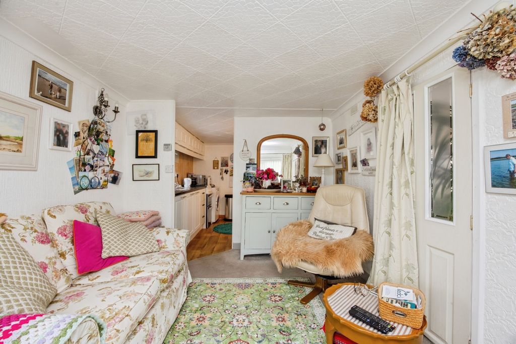 Additional image 5 of 1 bed property for saleHazelmere Avenue, Buckler Village, St. Austell, Cornwall PL25
