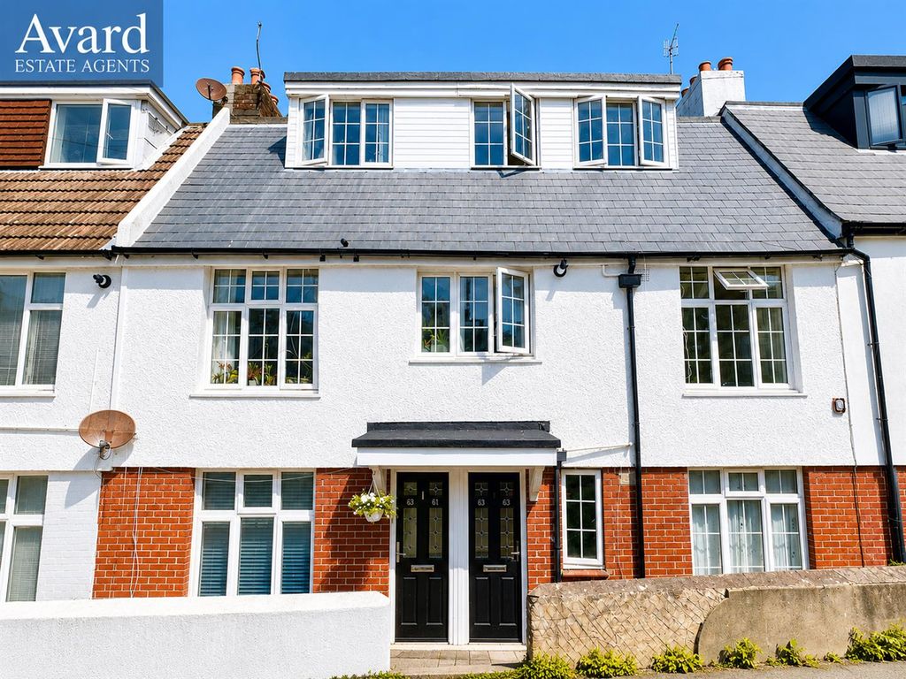 Property photo 1 of 17 517.Png