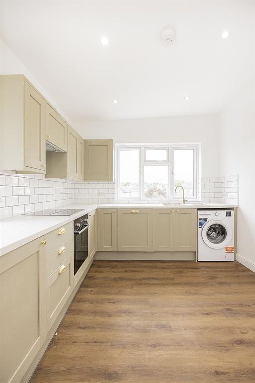 Property photo 3 of 15 15.Jpg