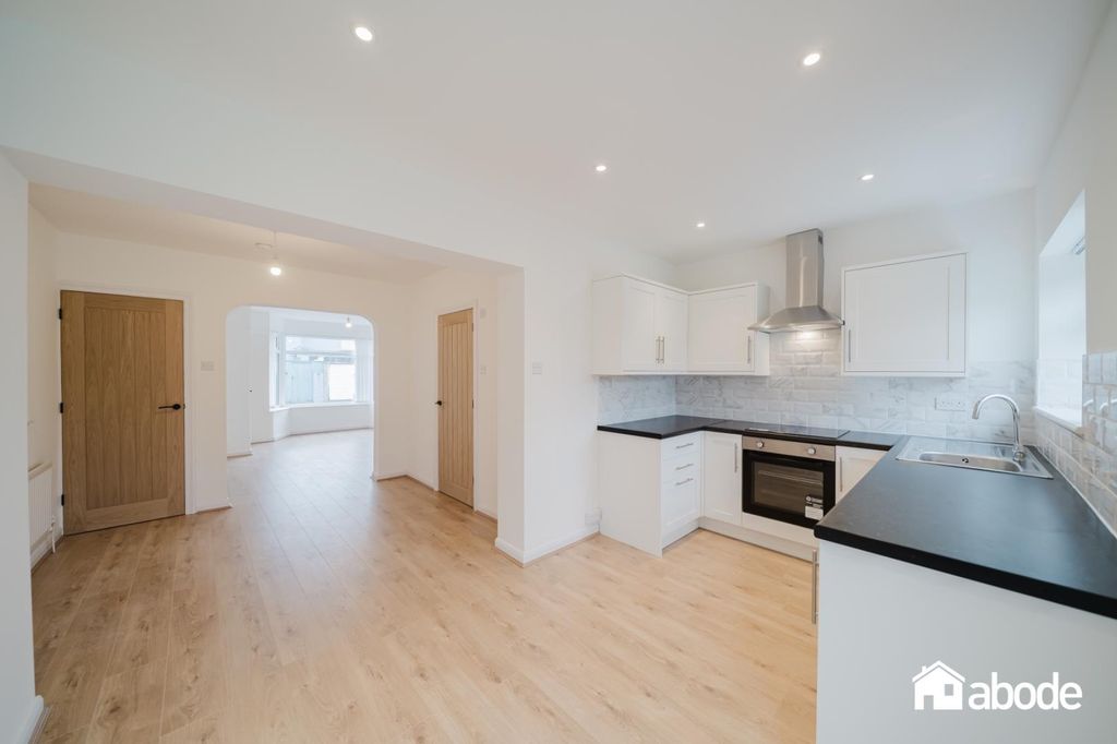 Property photo 2 of 23 Dsc02005-Hdr.Jpg