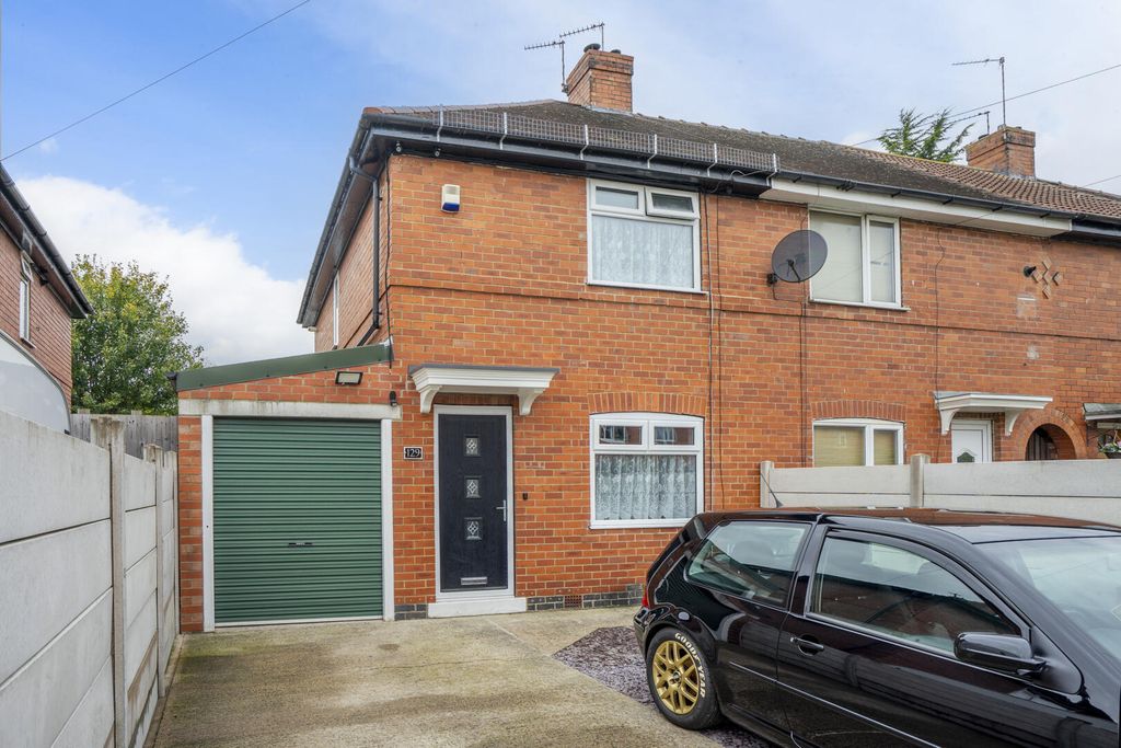 Property photo 1 of 14 Front (Exterior)