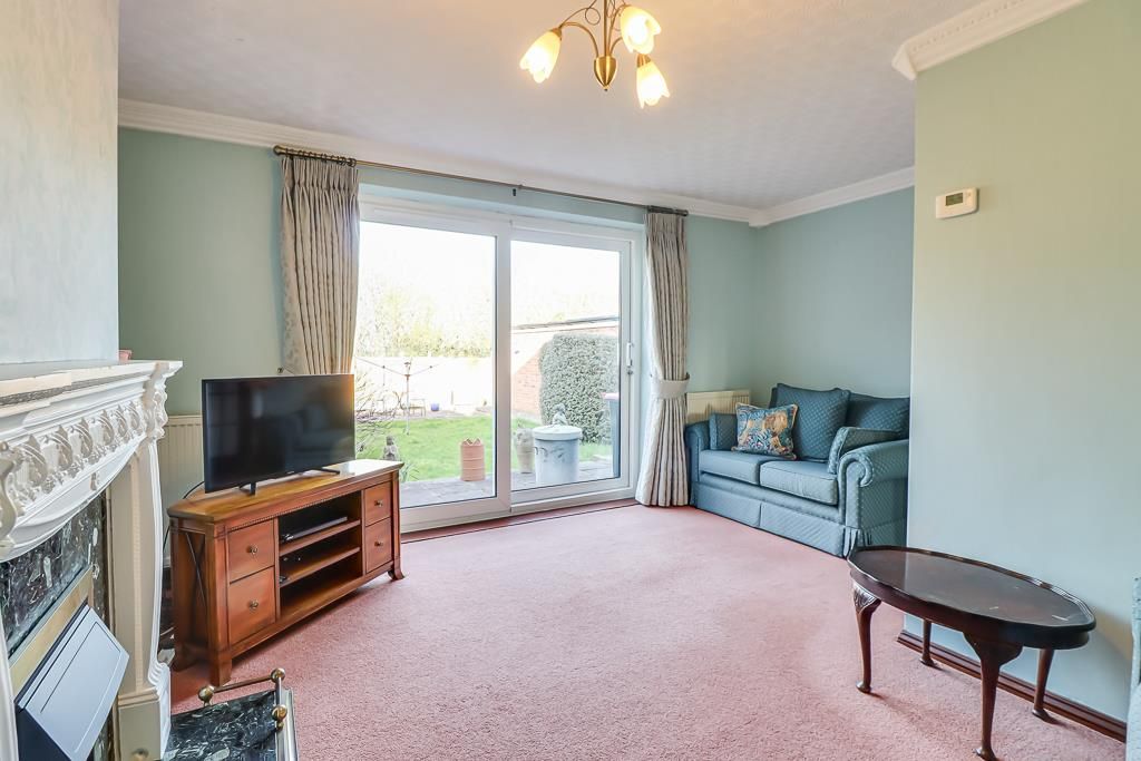 Property photo 2 of 23 Lounge