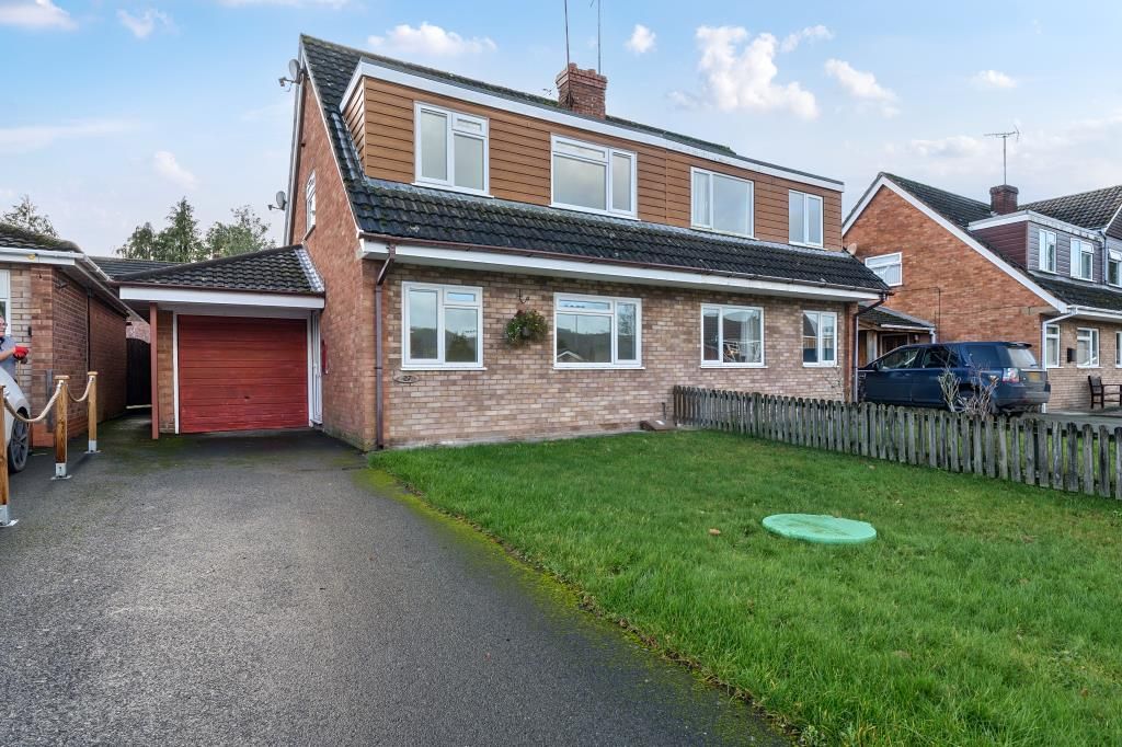 Property photo 1 of 19 External View