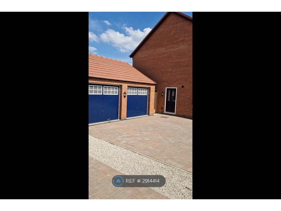 Property photo 3 of 18 Double Garage
