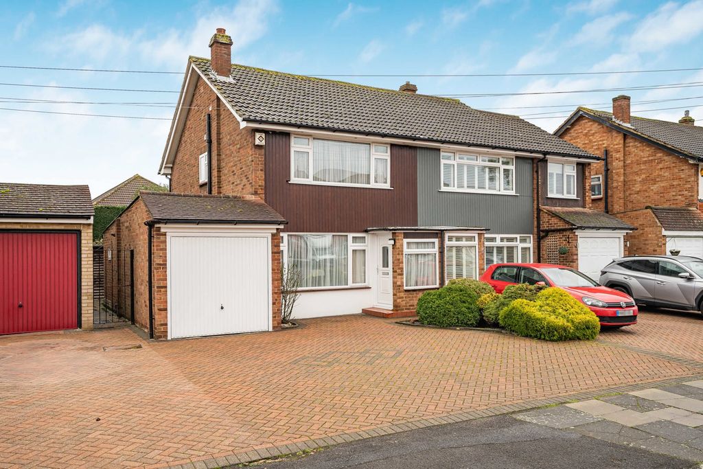 Property photo 1 of 12 Exterior