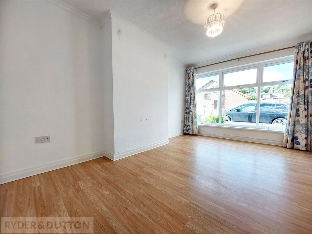 Property photo 2 of 10 Picture No. 17