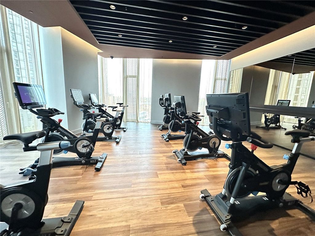 Property photo 3 of 21 Picture No. 24