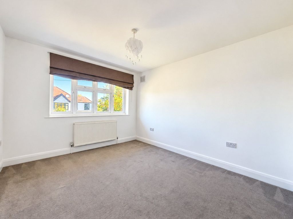 Property photo 3 of 6 Picture No. 09