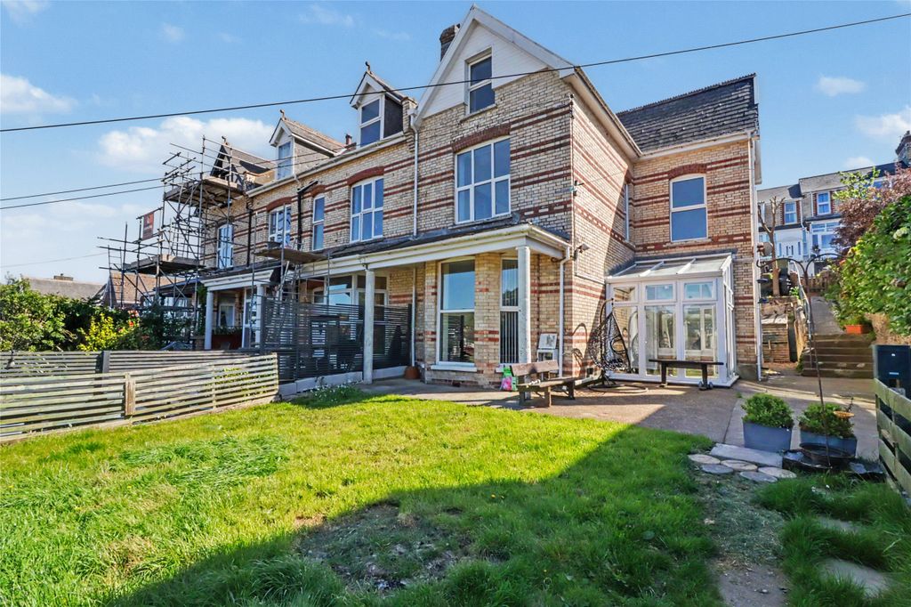 Property photo 1 of 16 1 - Picture No. 07