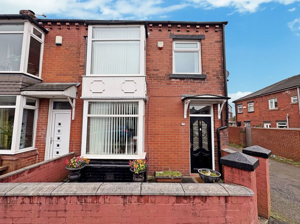 Property photo 1 of 14 External