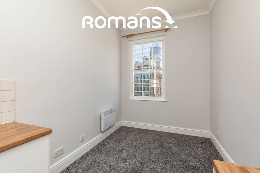 Property photo 3 of 11 9A993280-A7Df-Ed11-A