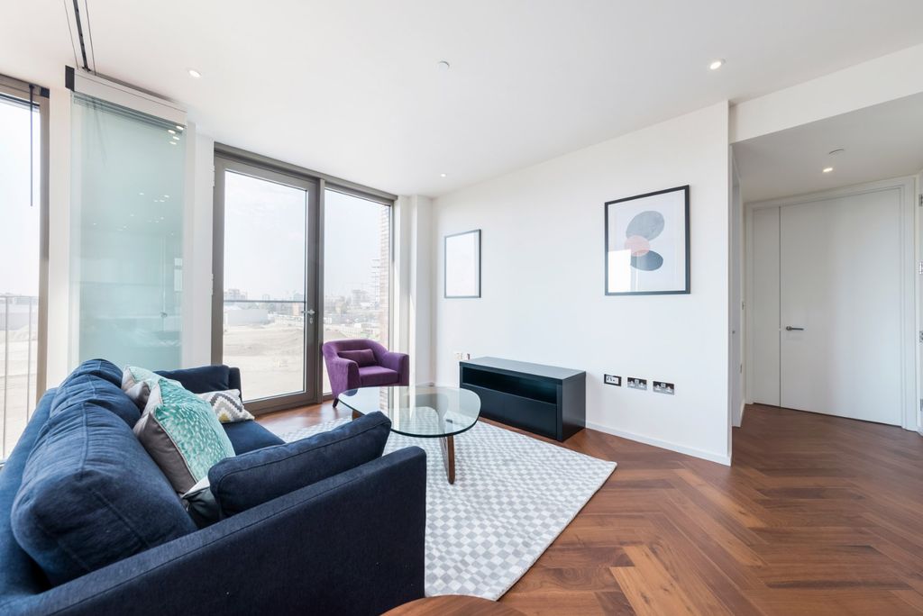 Property photo 2 of 14 5087742