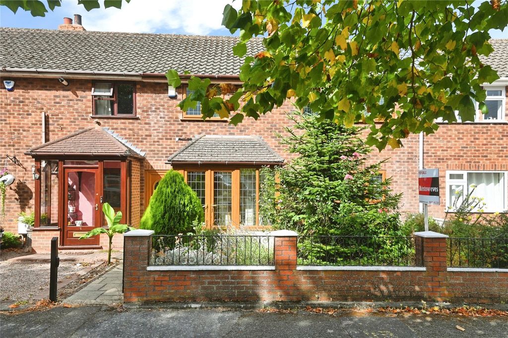 Property photo 2 of 18 Picture No. 33