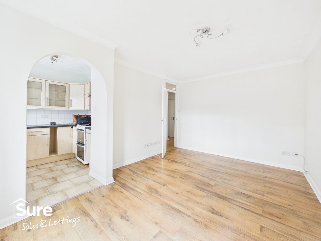 Property photo 1 of 25 1272050