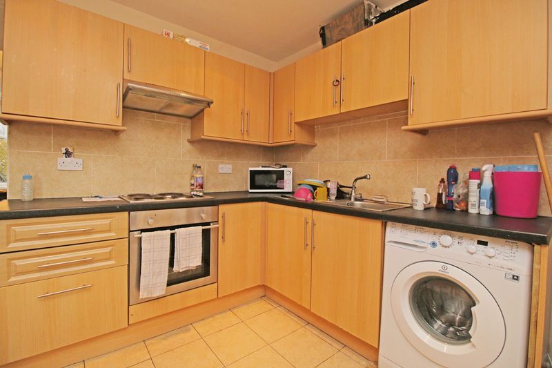 Property photo 2 of 8 Photo 9