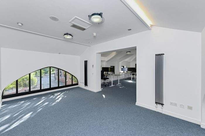 Property photo 3 of 7