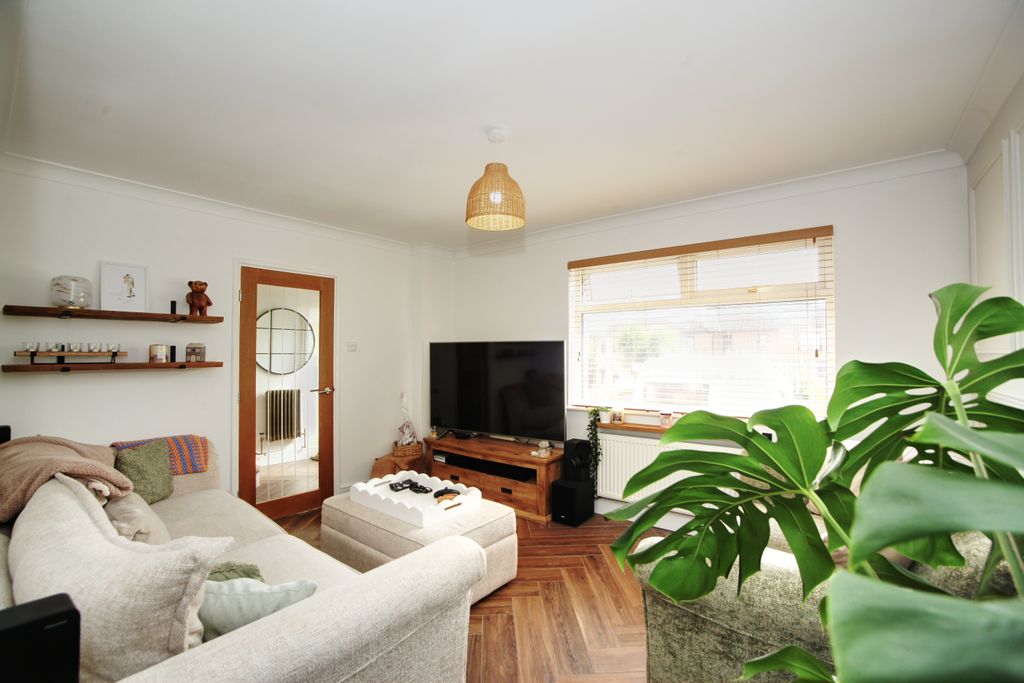 Property photo 2 of 22 Img_9437.Jpg