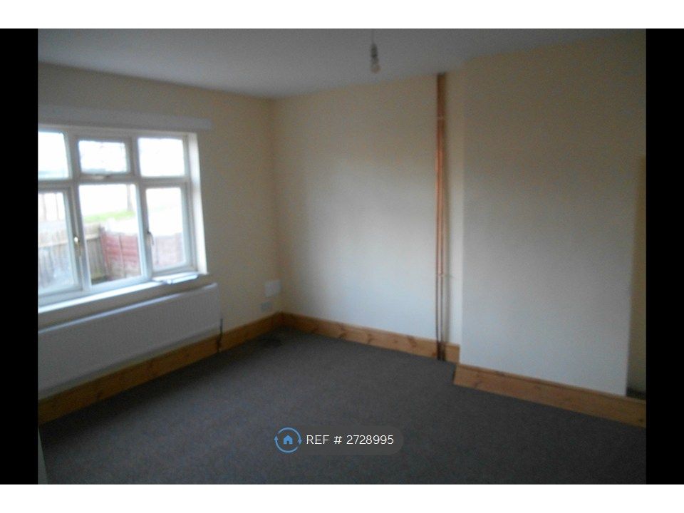 Property photo 2 of 7 Lounge