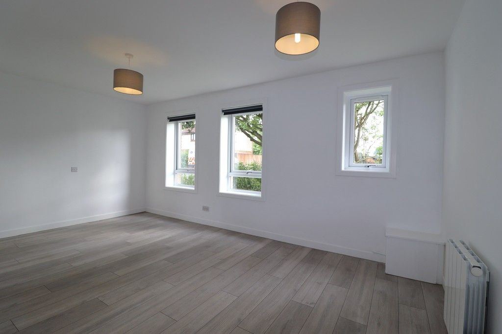 Property photo 3 of 10 Img_5971