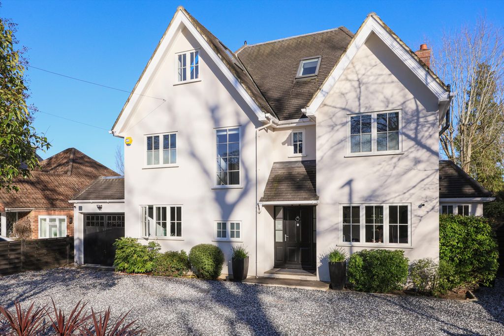 Property photo 1 of 19 Image