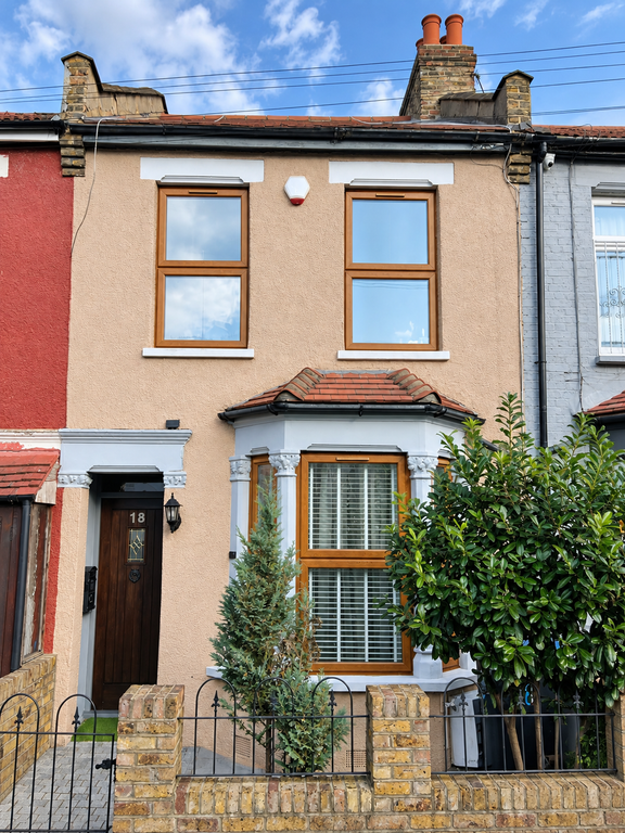 Property photo 1 of 20