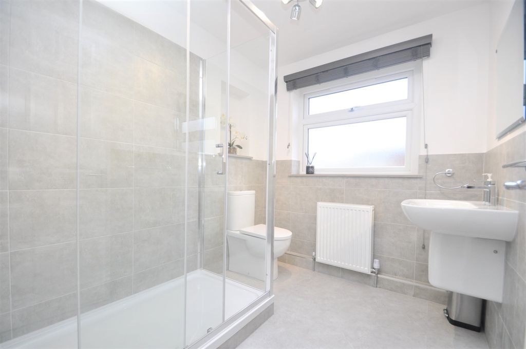 Property photo 3 of 5 Dsc_0063