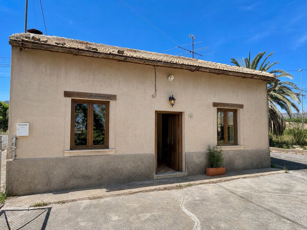 Property photo 1 of 38
